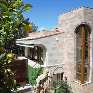 Villa Deluxe